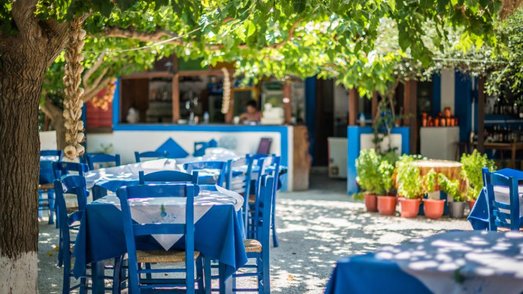 ιστορικη εξελιξη πληρωμων ελλαδα